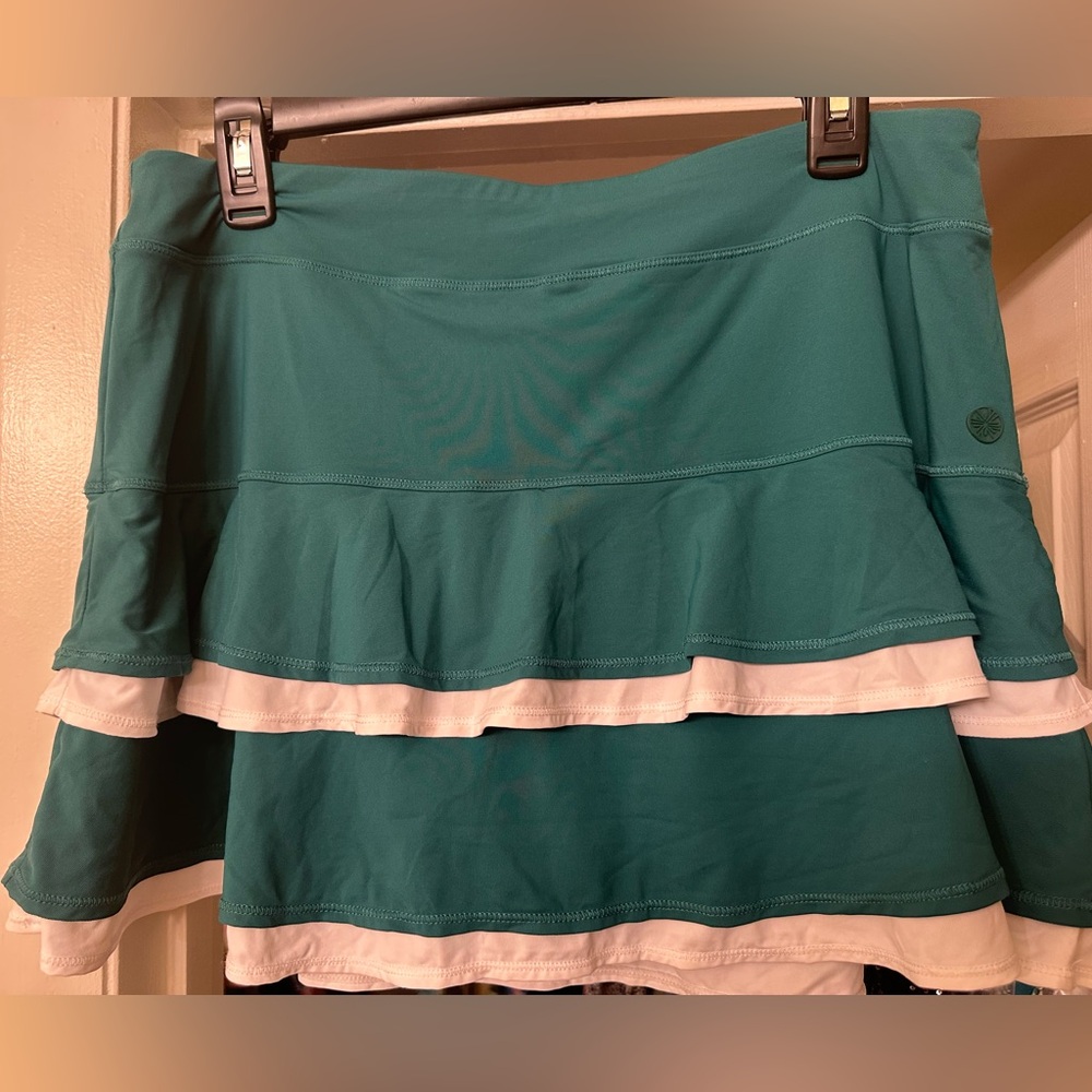 EUC Lilly Pulitzer Luxletic Skort
